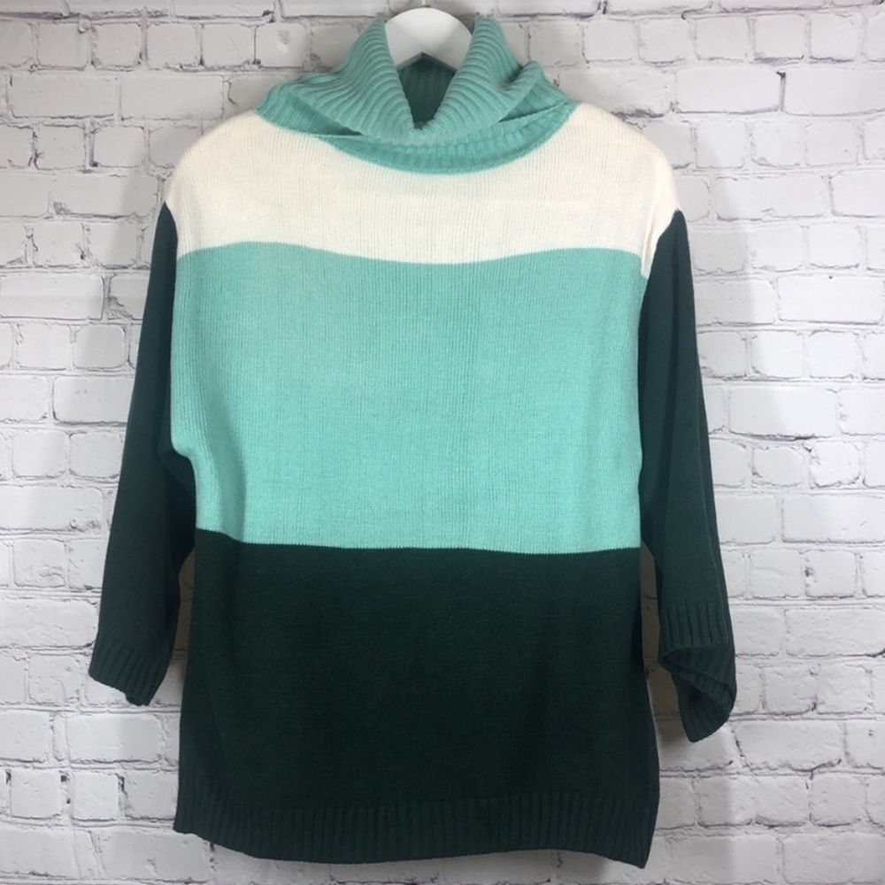 New York and co Turtleneck Sweater - Green, White, and Dark Green